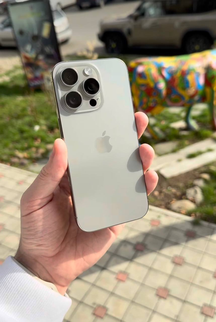 Apple iPhone 15 Pro
