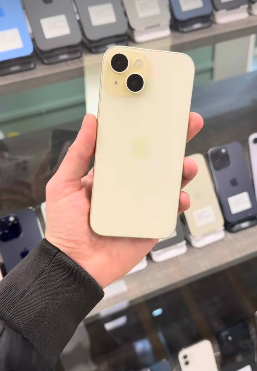 Apple iPhone 15